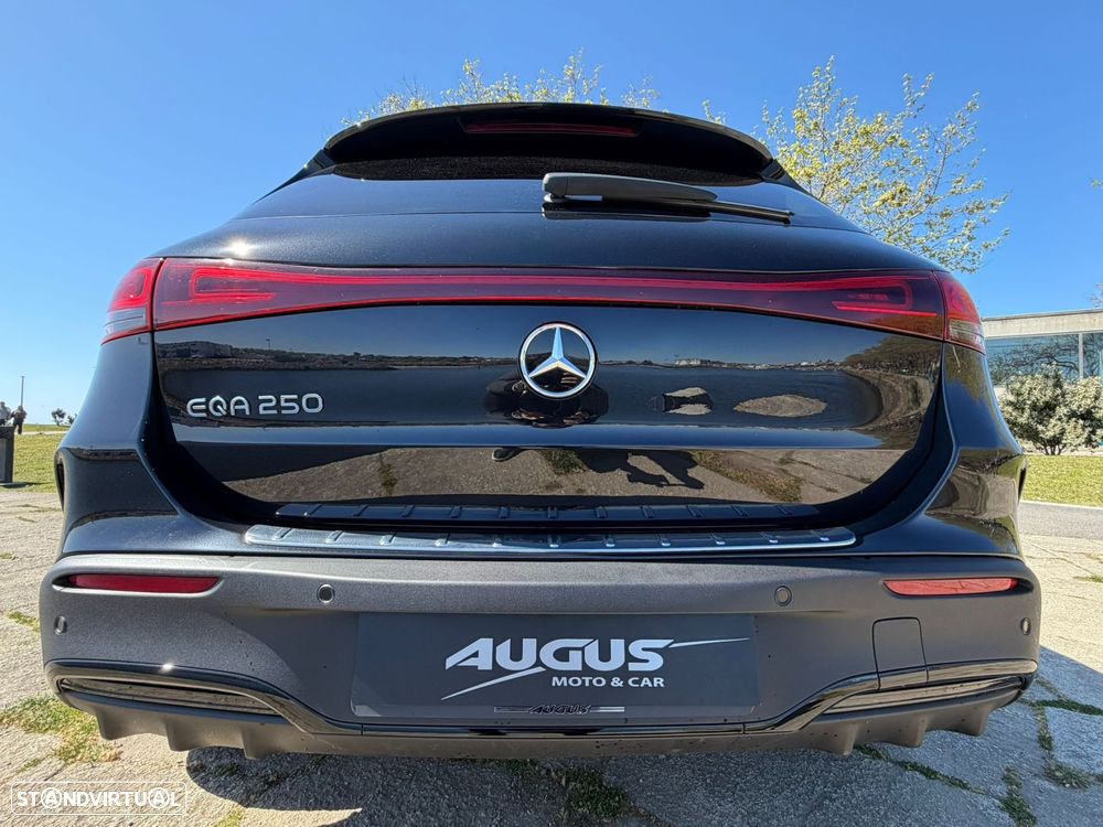 Mercedes-Benz EQA 250 AMG Line - 4