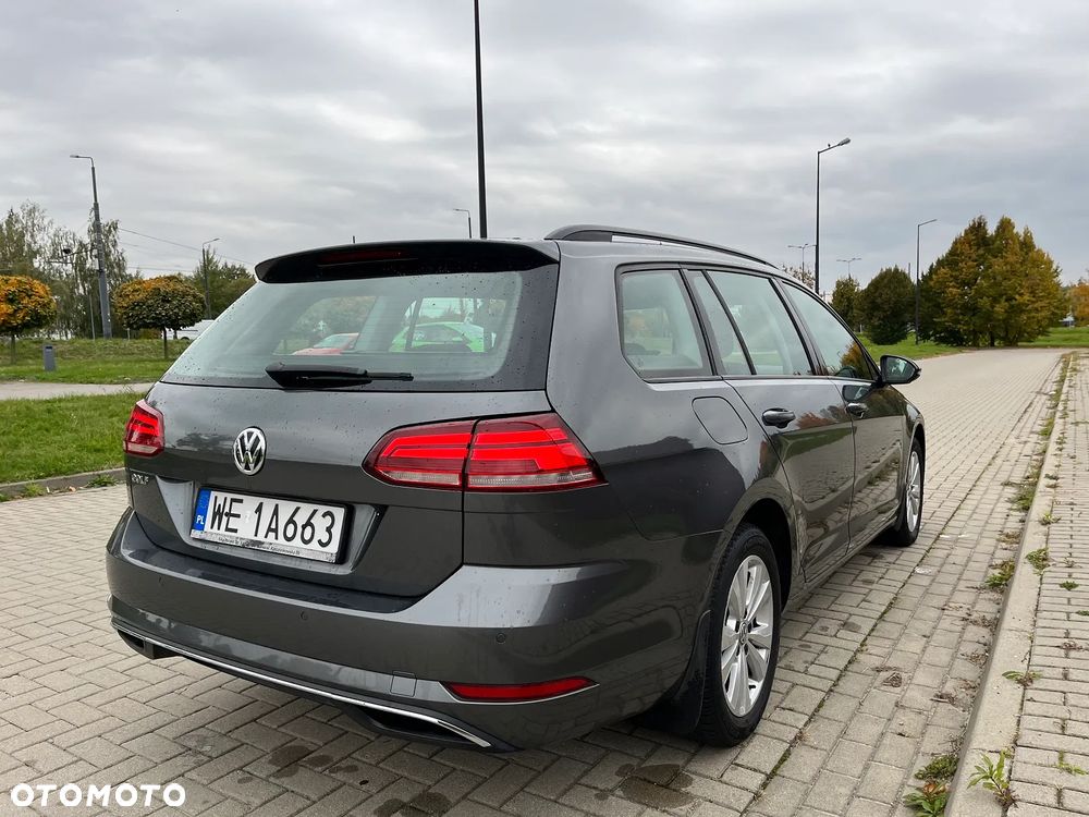 Volkswagen Golf 1.6 TDI BMT Comfortline - 9