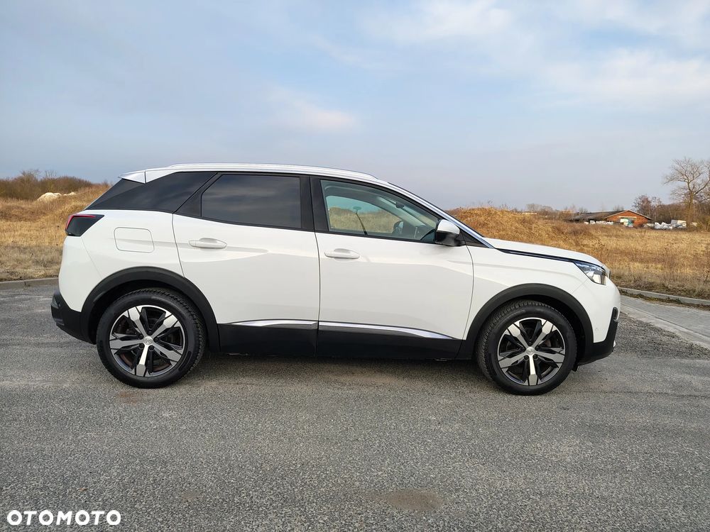 Peugeot 3008 1.5 BlueHDi Allure S&S - 9