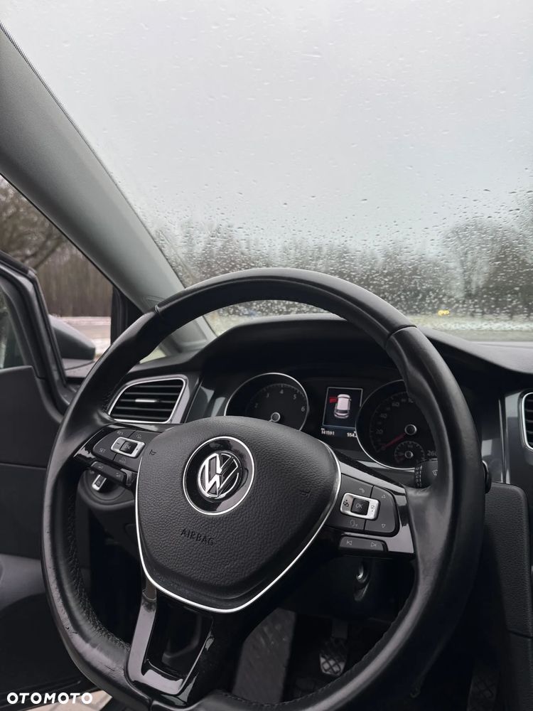 Volkswagen Golf 1.4 TSI BMT Comfortline - 15