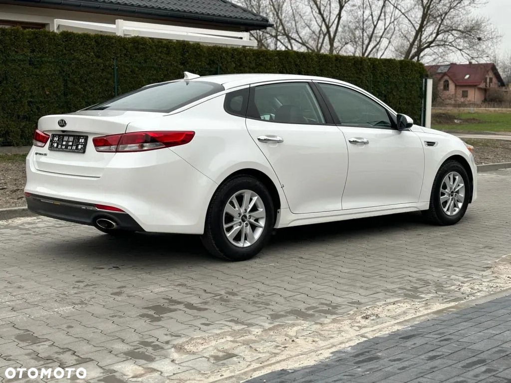 Kia Optima - 3