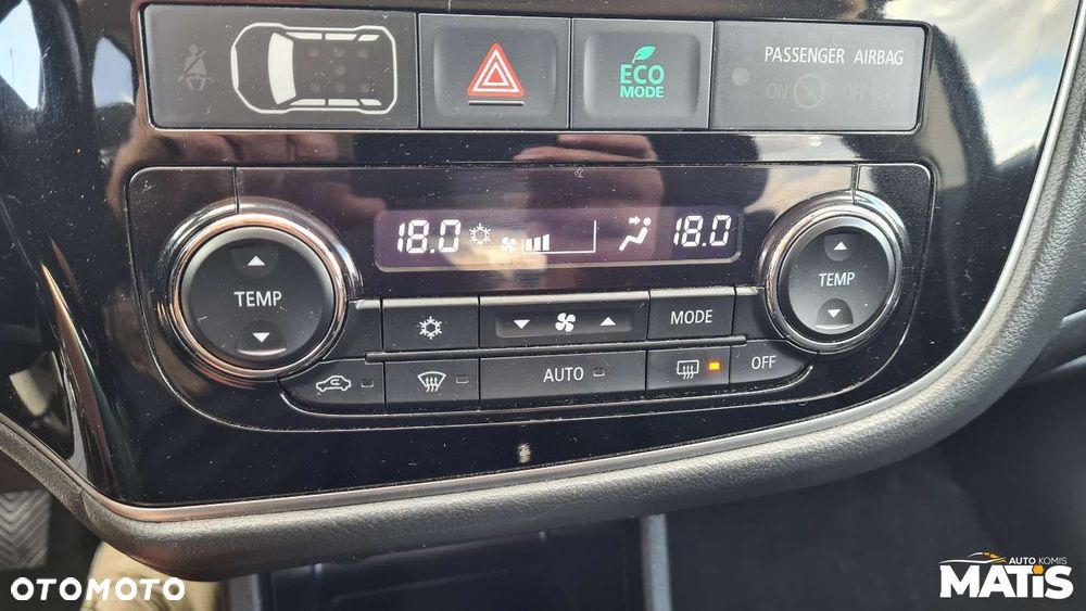Mitsubishi Outlander - 34