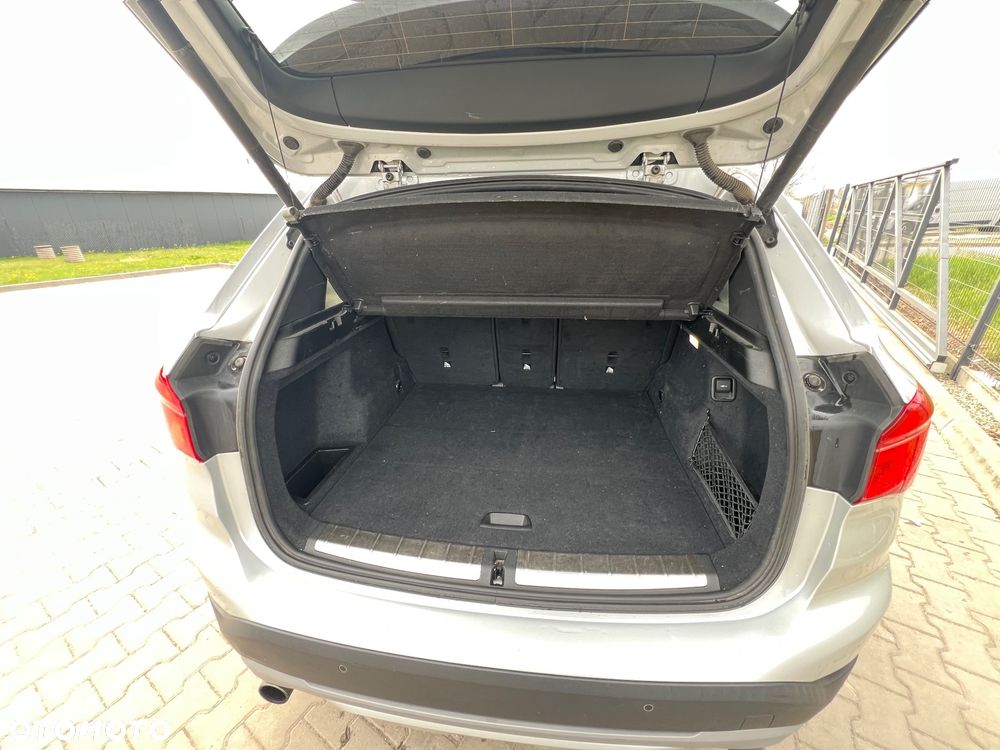 BMW X1 - 16