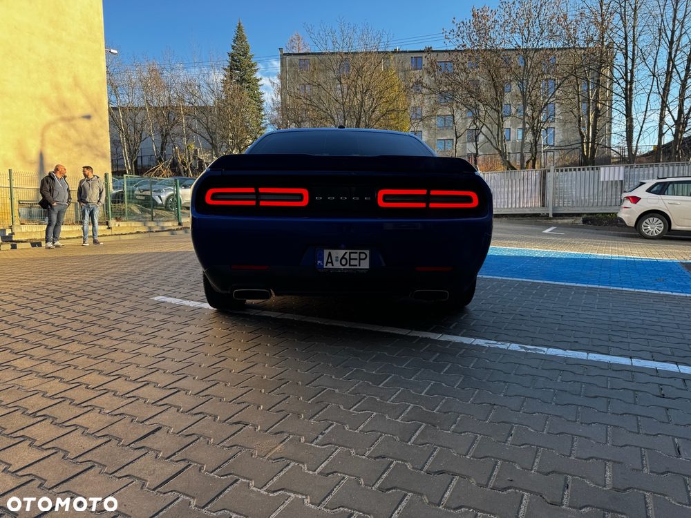 Dodge Challenger 5.7 R/T - 7
