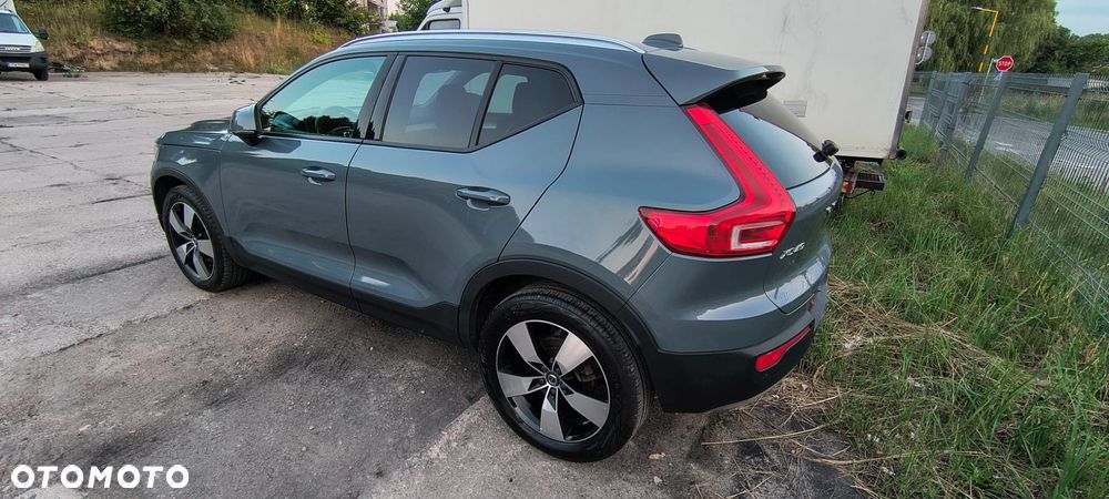 Volvo XC 40 T5 AWD Geartronic Momentum - 13