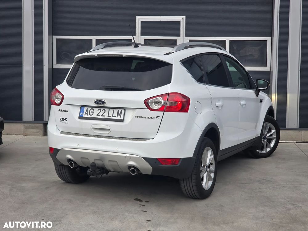 Ford Kuga 2.0 TDCi 4WD Powershift Titanium - 5