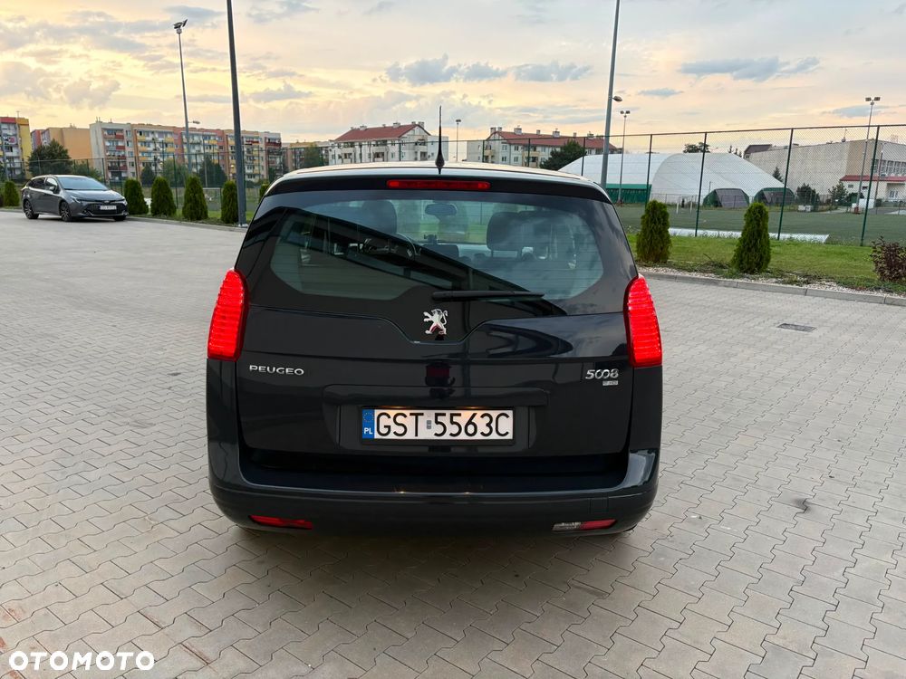 Peugeot 5008 e-HDI FAP 110 EGS6 Stop&Start Active - 7