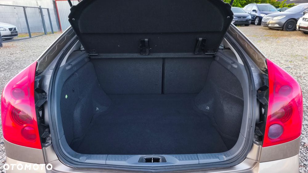 Nissan Primera - 36