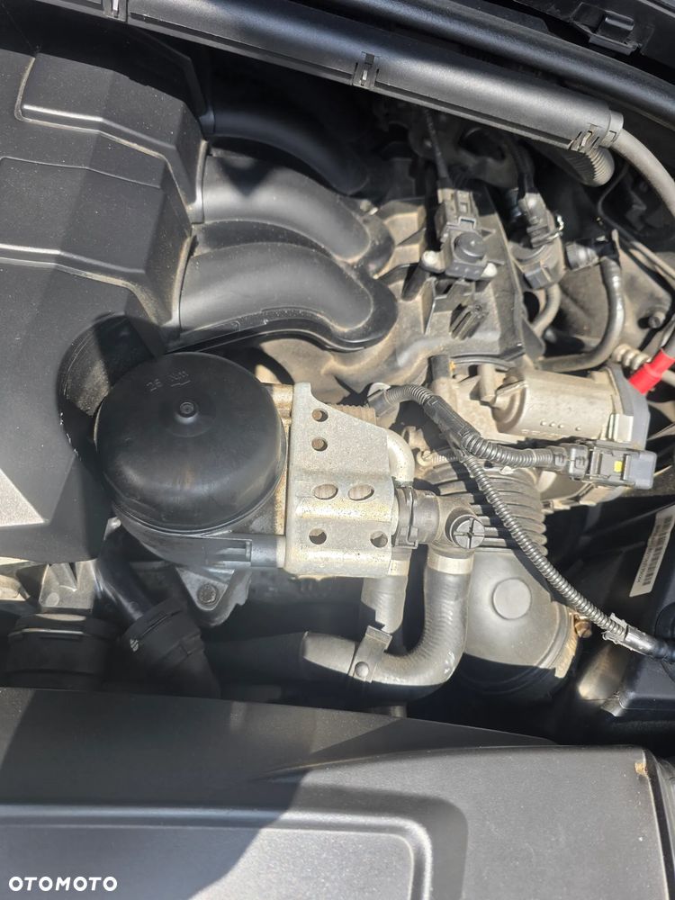 BMW Seria 3 320i - 23