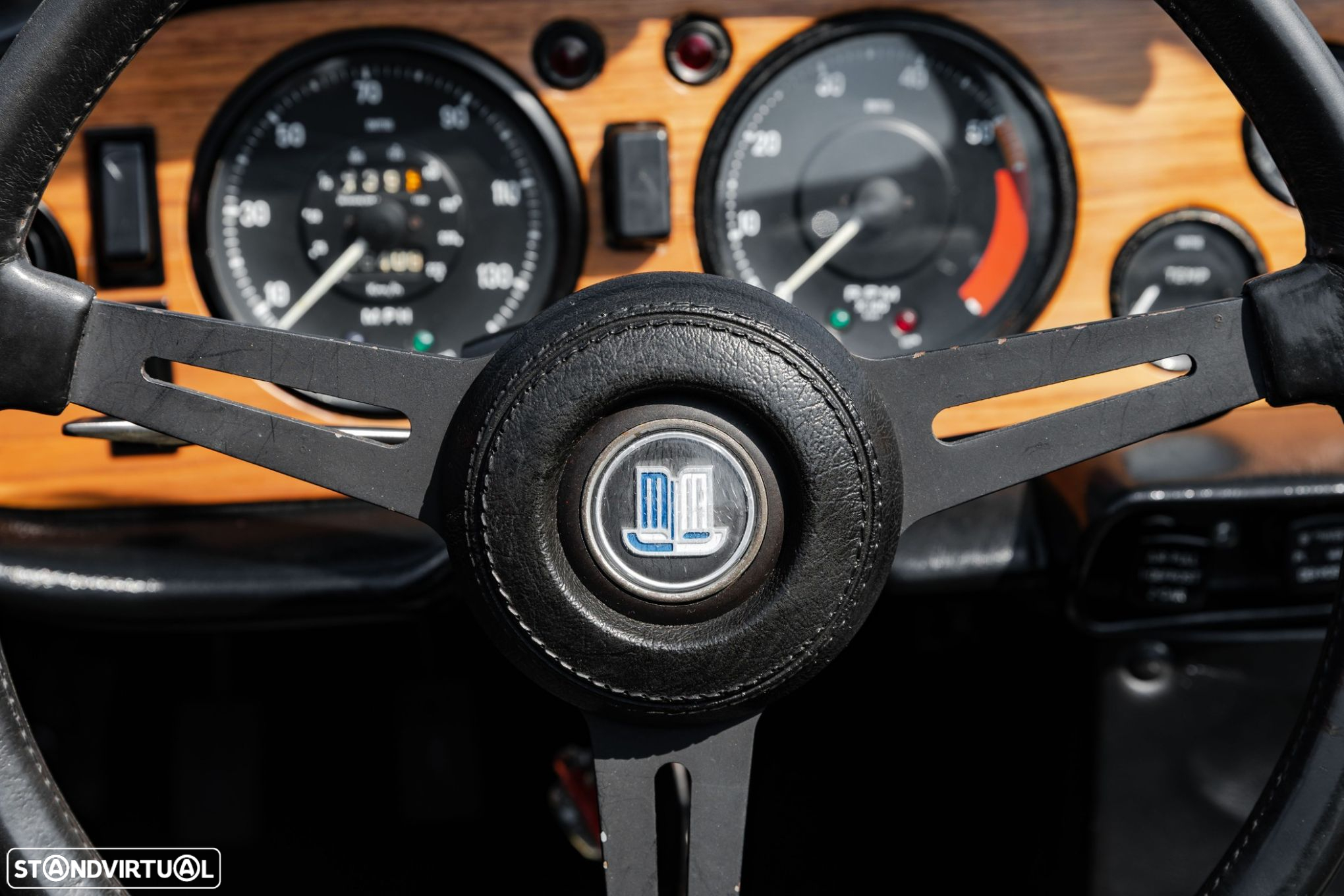 Triumph TR6 - 28