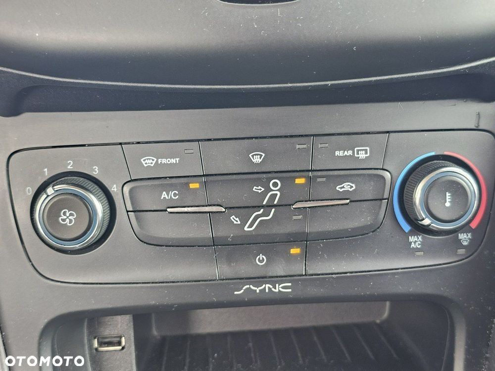 Ford Focus 1.6 TDCi Gold X - 22