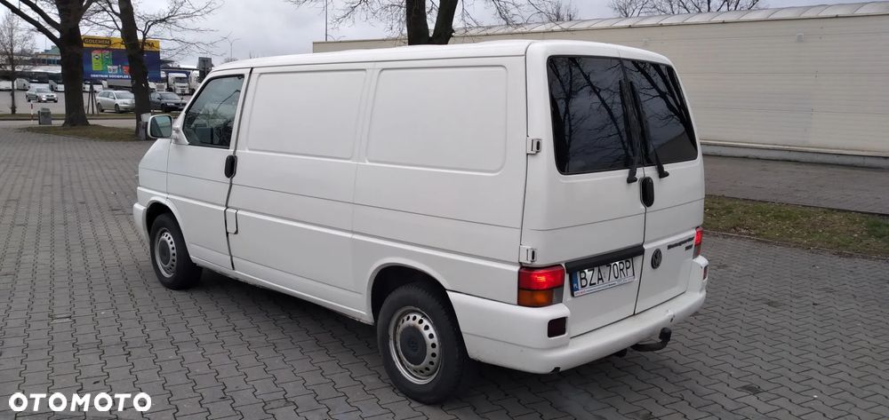 Volkswagen Transporter - 3
