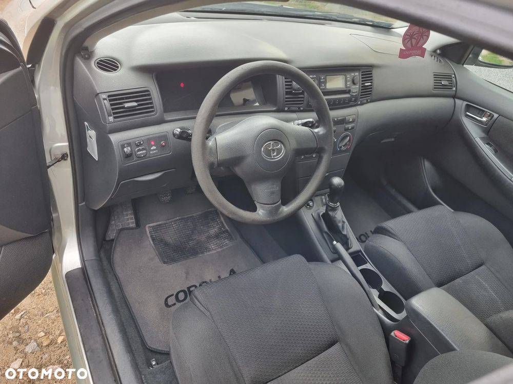 Toyota Corolla 1.4 D-4D Luna - 10