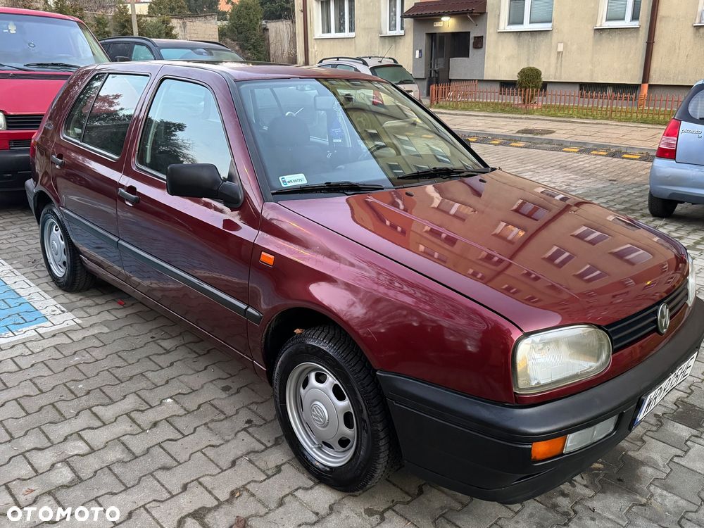 Volkswagen Golf 1.6 - 2