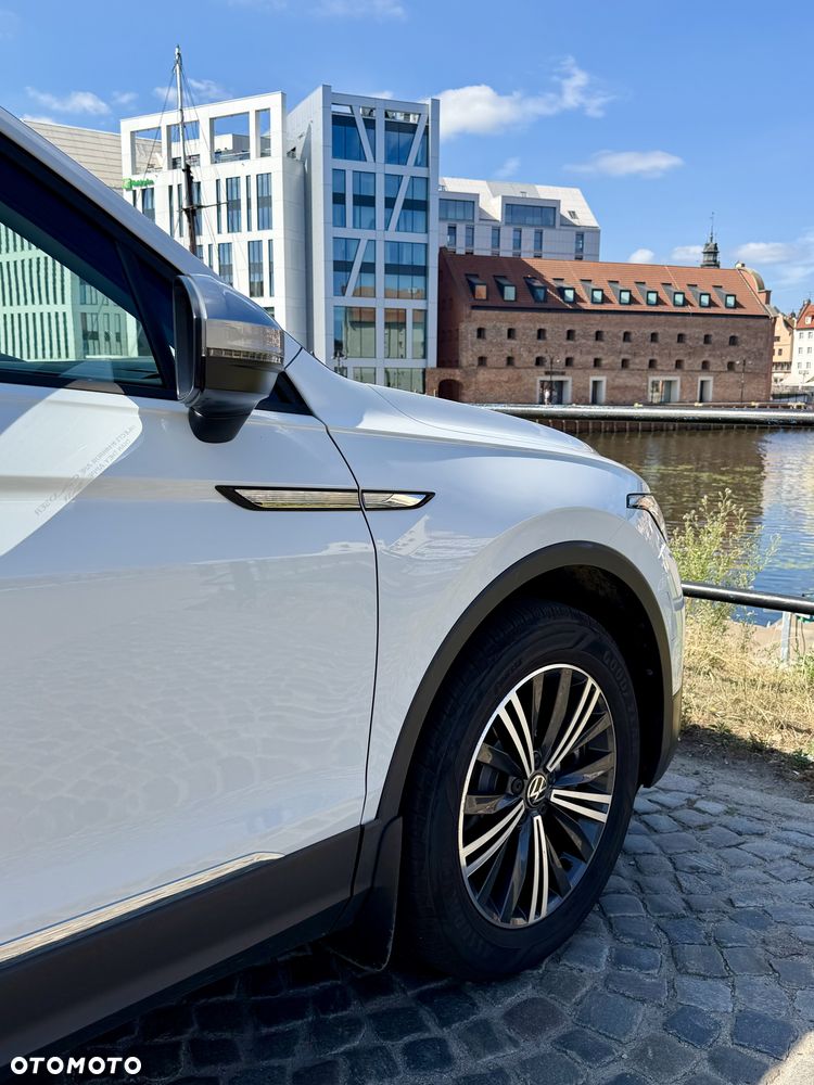 Volkswagen Tiguan 2.0 TSI 4Motion DSG OPF IQ.DRIVE - 13