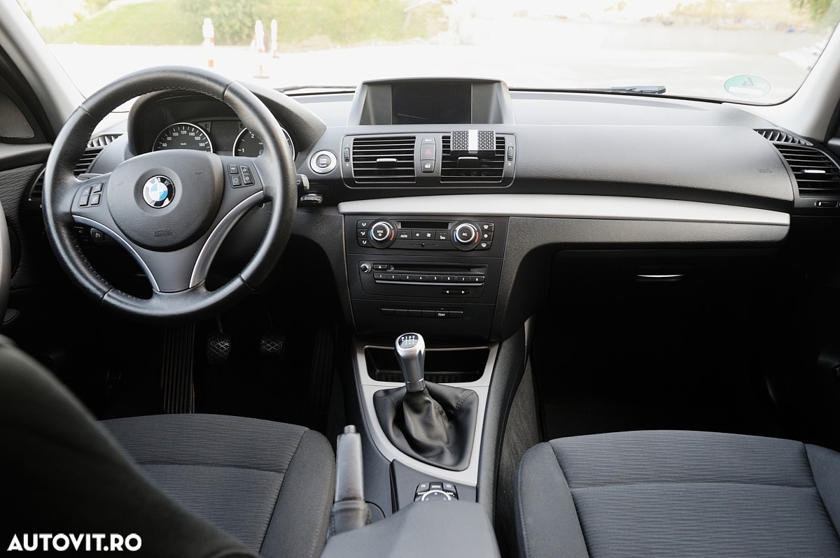 BMW Seria 1 118d - 14