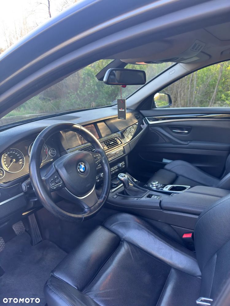 BMW Seria 5 520d - 10