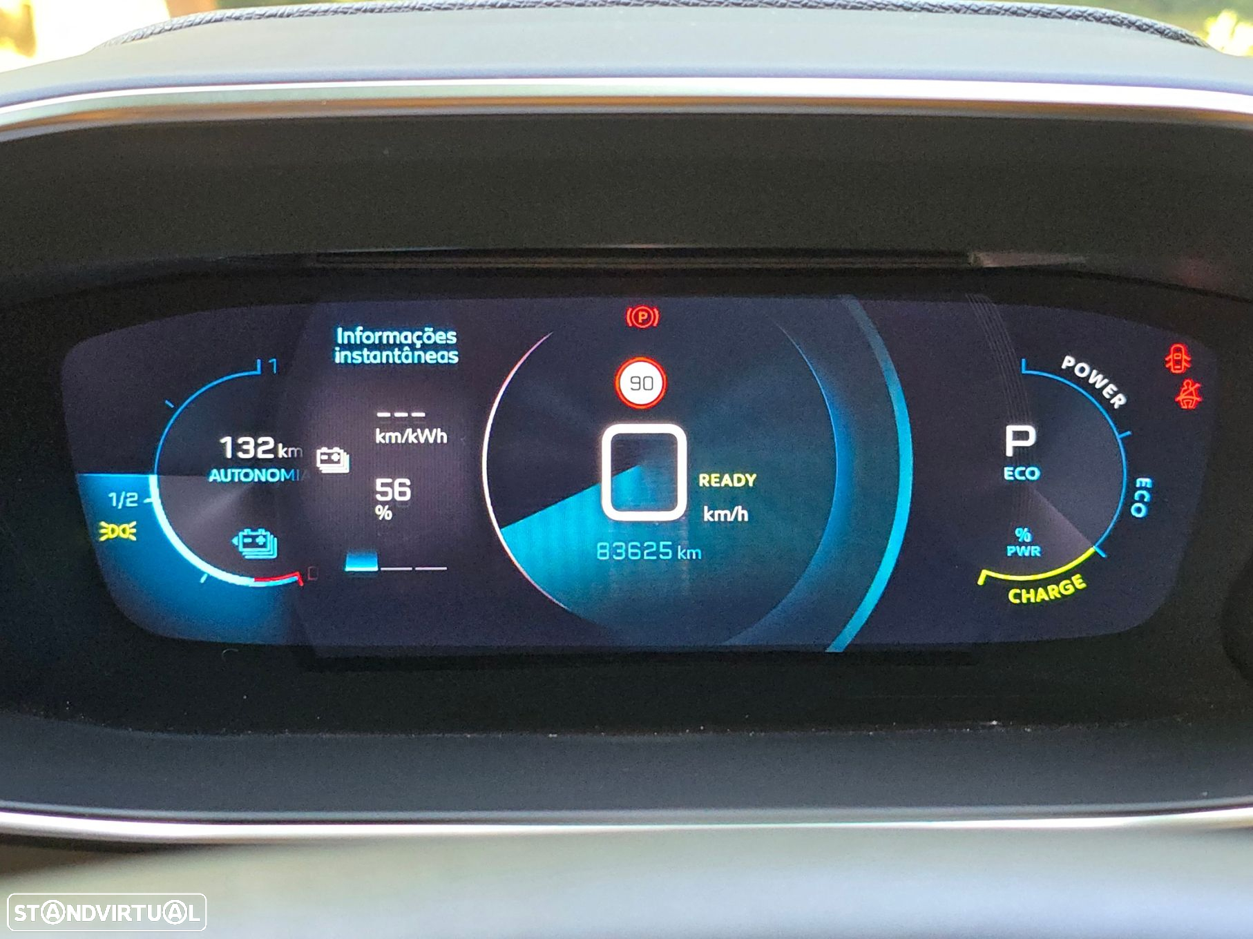 Peugeot e-2008 50 kWh Allure - 11