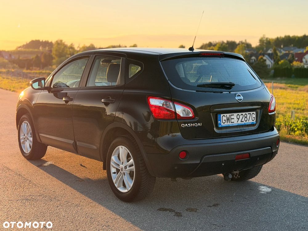 Nissan Qashqai 1.6 visia - 6