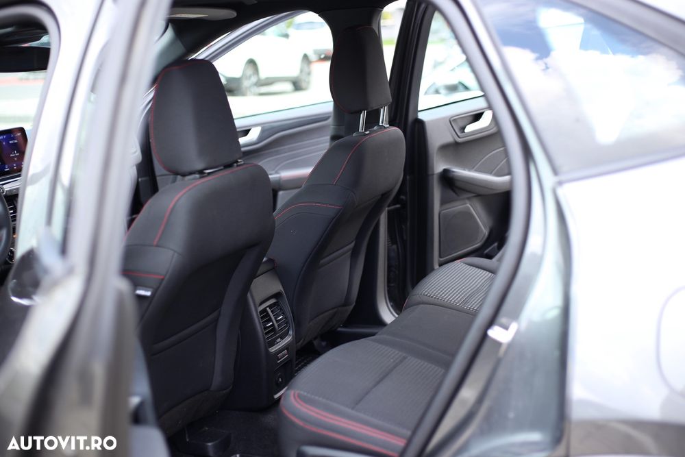 Ford Kuga 2.5 Duratec FHEV FWD ST Line - 3