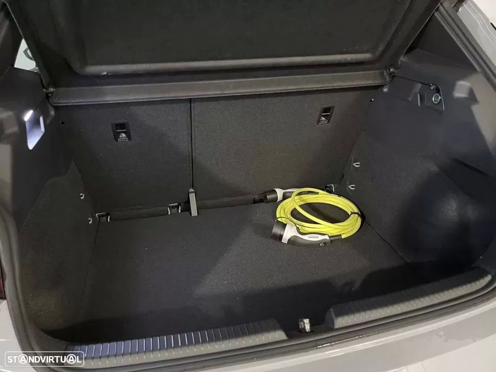 Cupra Born 59 kWh - 31