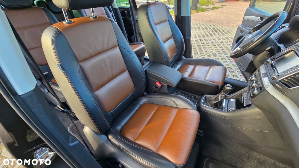 Volkswagen Sharan 2.0 TDI 4Motion BlueMotion Technology Highline - 18