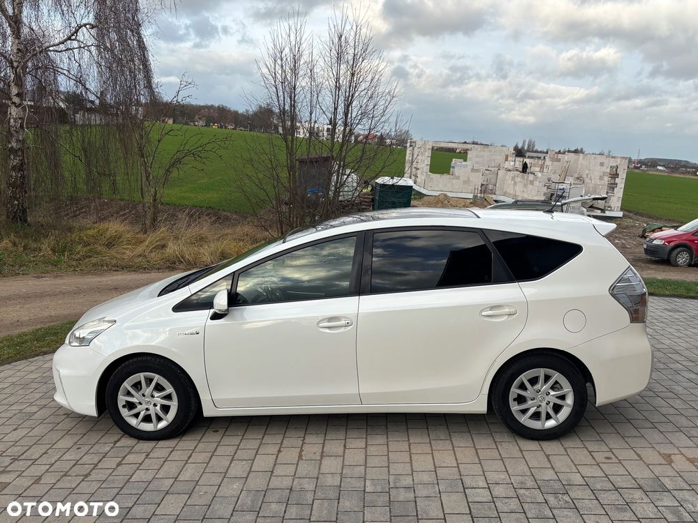Toyota Prius 1.8 HSD Premium - 14