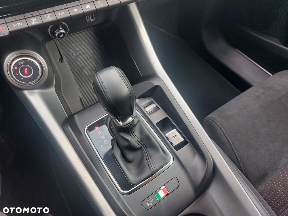 Alfa Romeo Tonale 1.5 T4 GSE mHEV Veloce DCT - 25