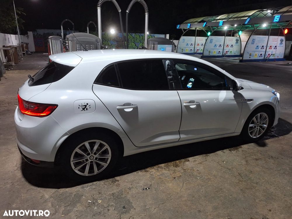 Renault Megane ENERGY dCi Intens - 17