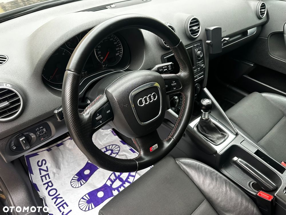 Audi A3 Sportback 2.0 TDI DPF S line Sportpaket plus - 21