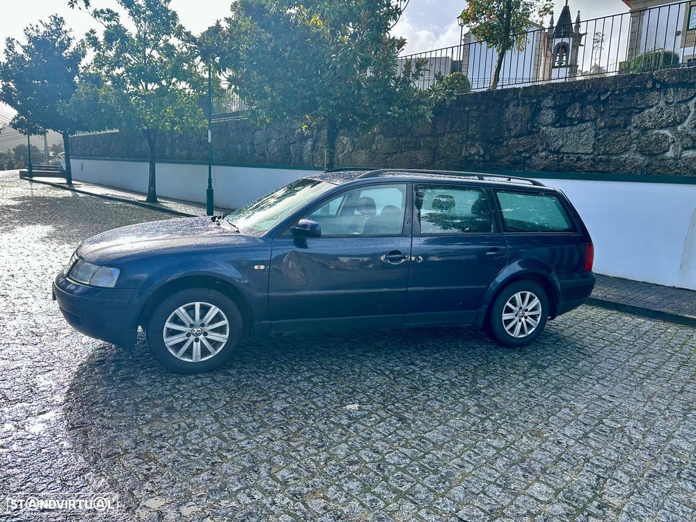 VW Passat Variant 1.9 TDi Confortline - 2