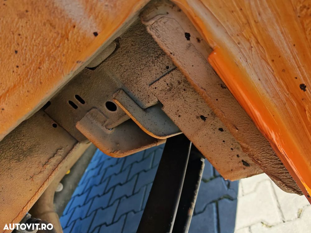 Volkswagen CRAFTER - 13