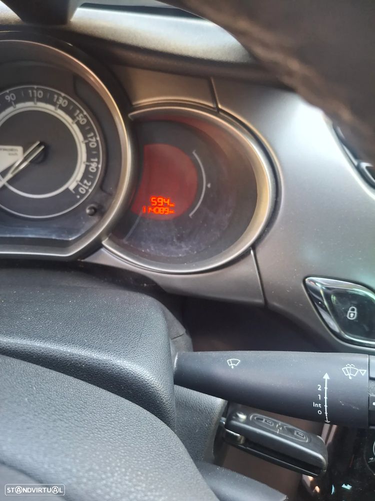 Citroën C3 1.4 HDi Exclusive 99g - 9