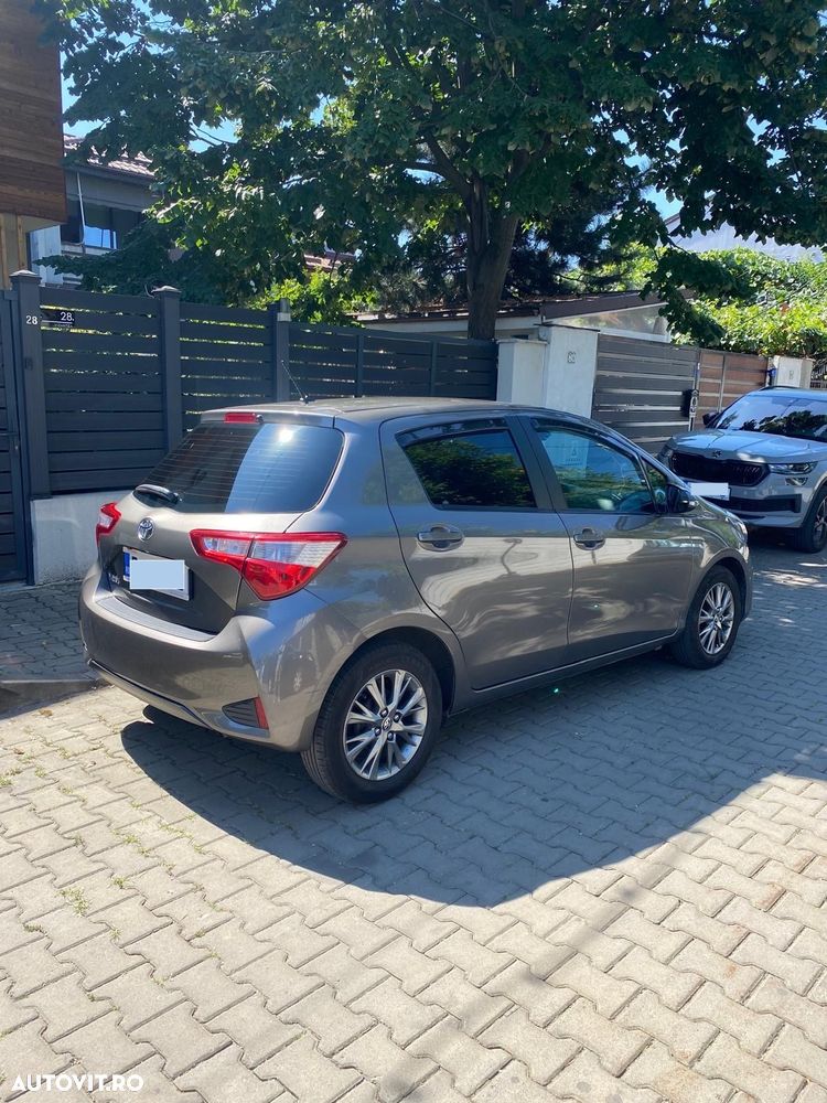 Toyota Yaris 1.5 L VVT-iE Active - 6