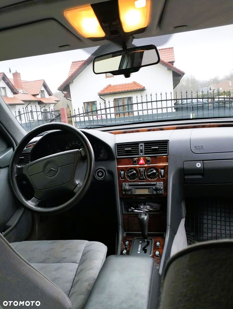 Mercedes-Benz Klasa C - 6