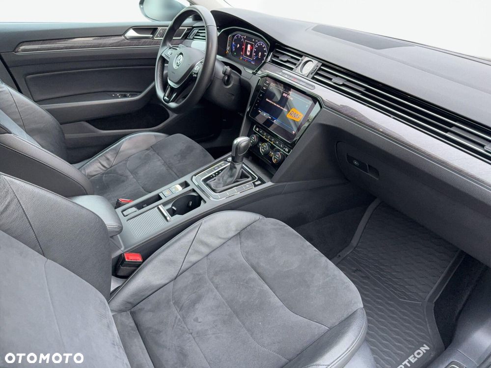 Volkswagen Arteon 2.0 TDI Bi-Turbo SCR 4Mot Elegance DSG - 13
