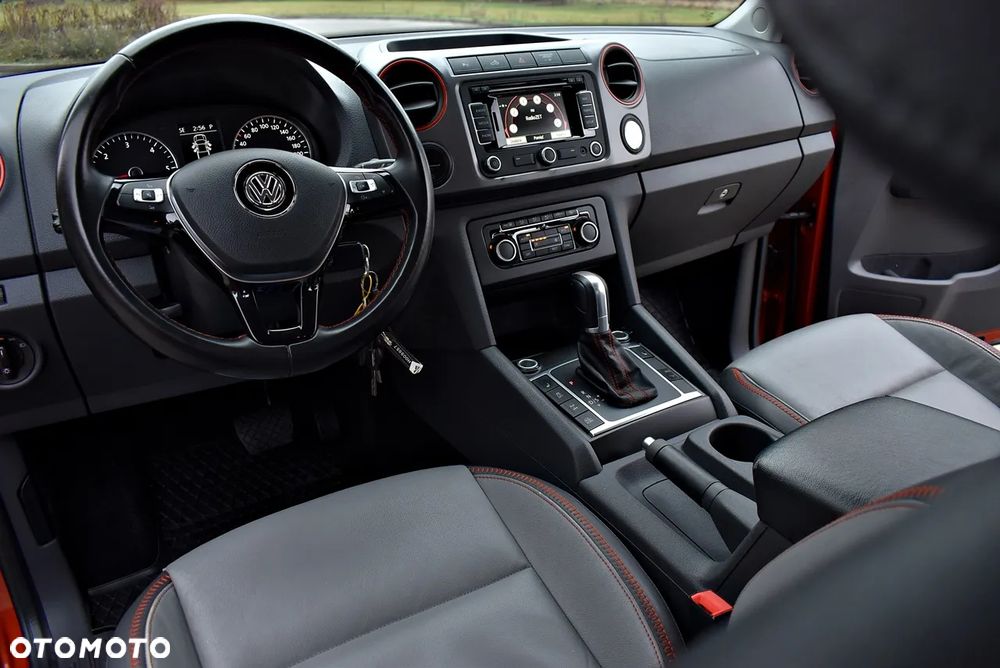 Volkswagen Amarok 2.0 BiTDI Autm Canyon - 34
