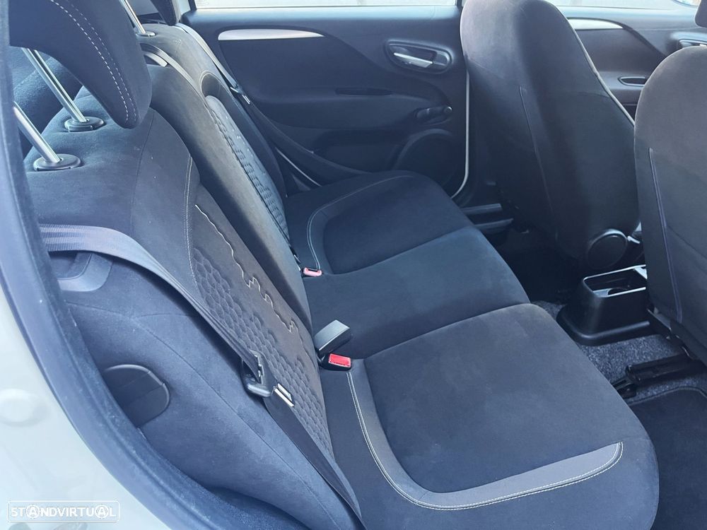 Fiat Punto 1.2 Lounge Start&Stop - 17