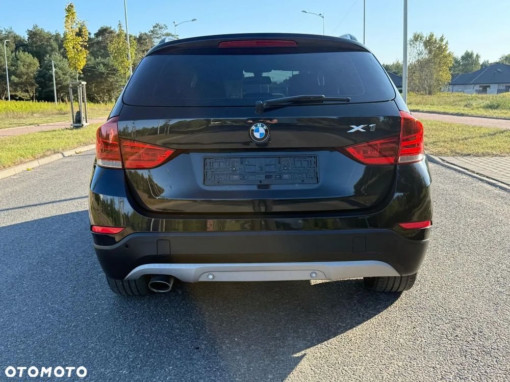 BMW X1 sDrive18d Sport Line - 4