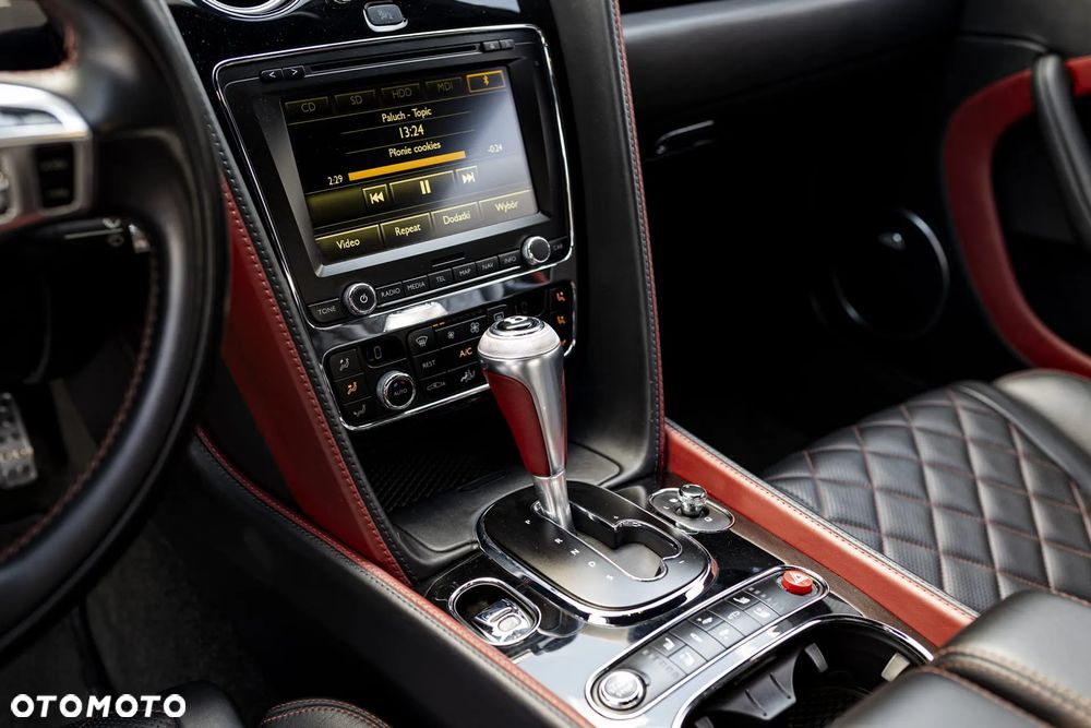Bentley Continental GT - 19