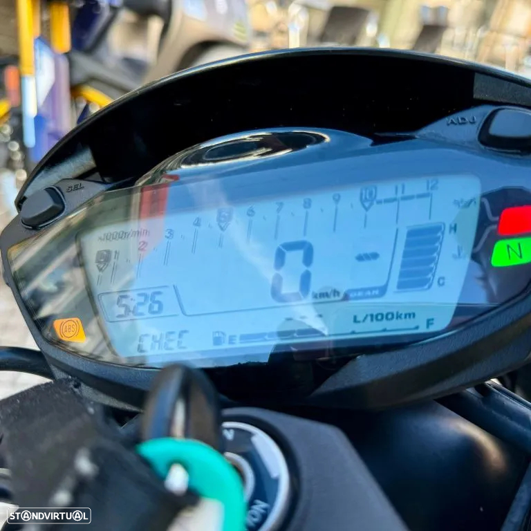 Suzuki SV 650 - 17
