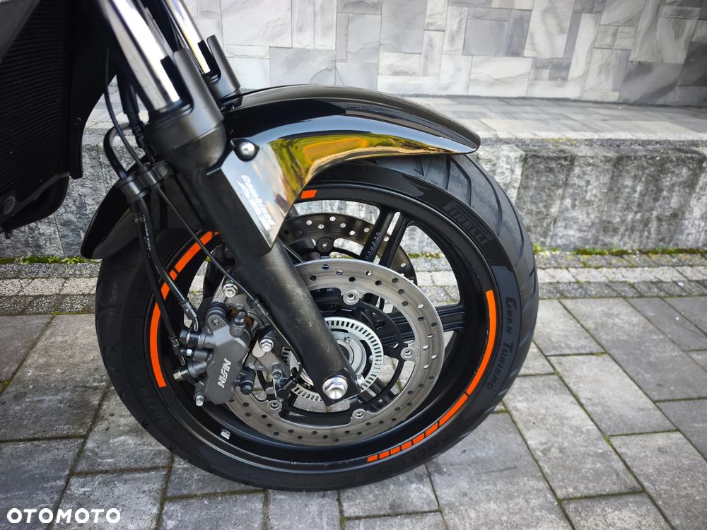 Honda CBF - 24