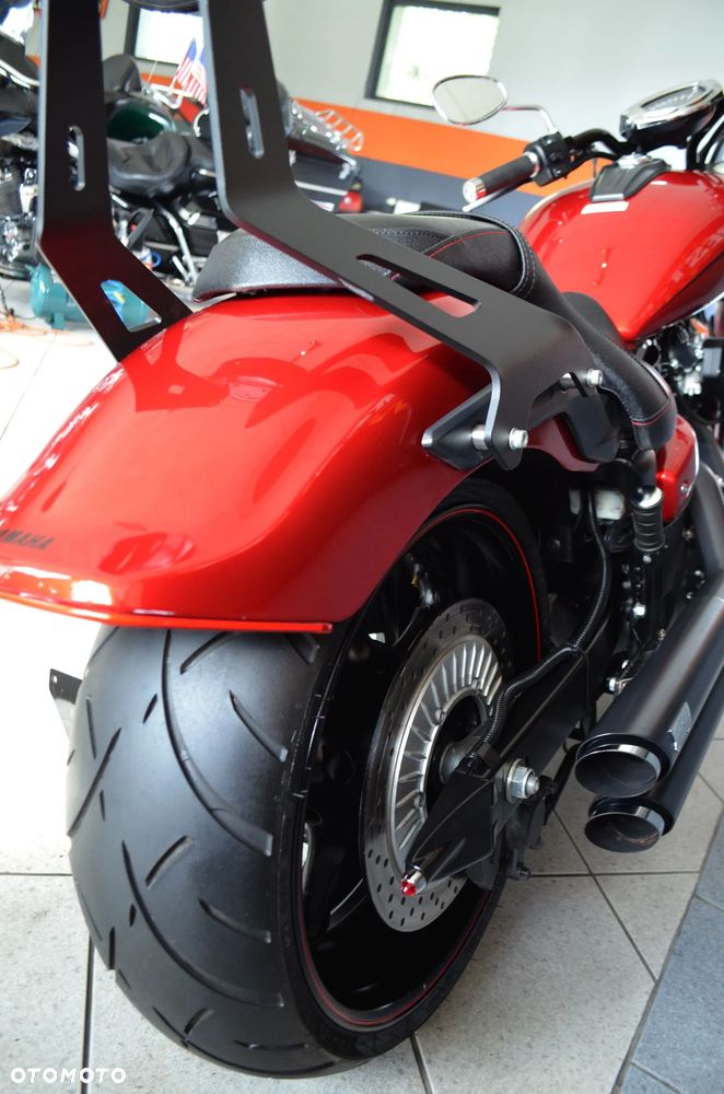 Yamaha XVS - 22