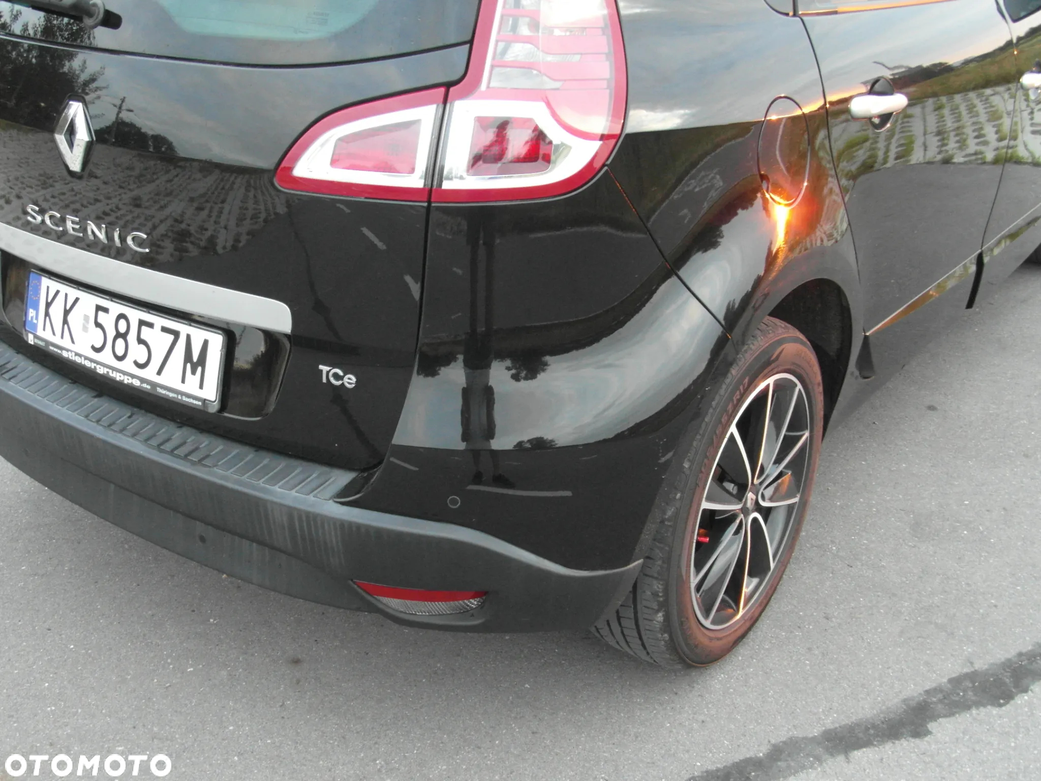 Renault Scenic TCe 130 Bose Edition - 9