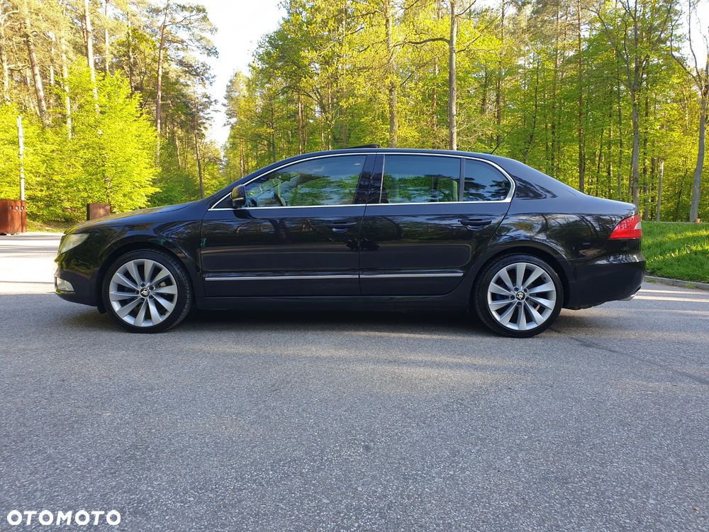 Skoda Superb 2.0 TDI DSG Elegance - 18