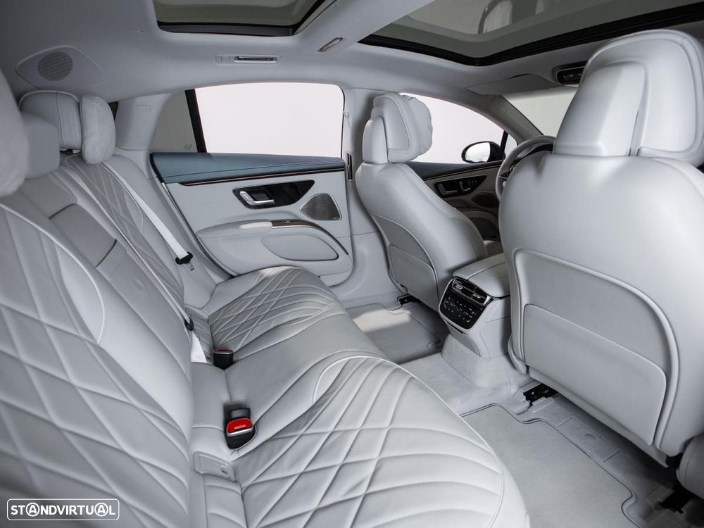 Mercedes-Benz EQS 580 4Matic - 15