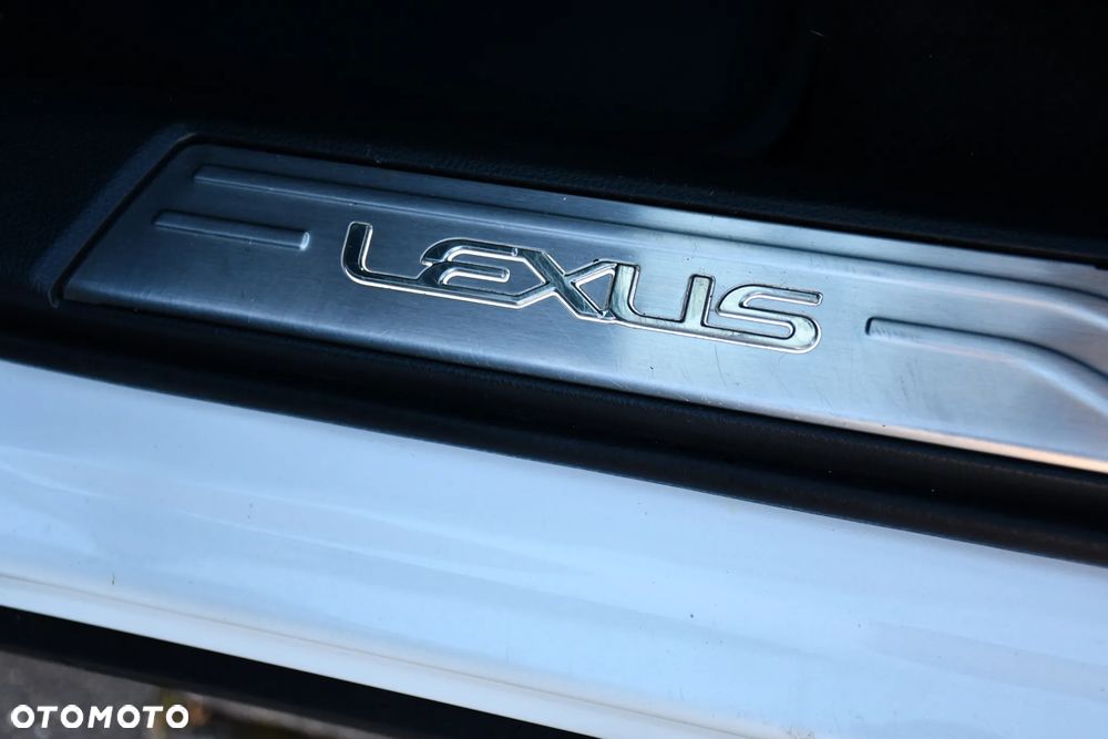 Lexus NX - 32