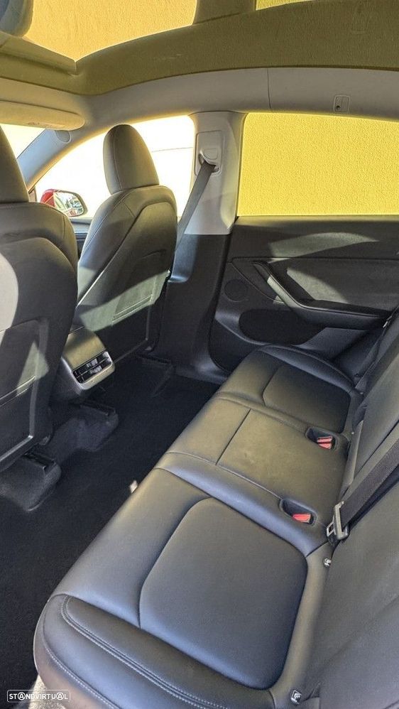 Tesla Model Y Tração Traseira - 18