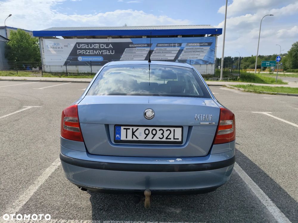 Skoda Octavia 1.6 Elegance - 5