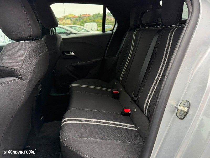 Opel Corsa-e 50 kWh GS — fotografia 16
